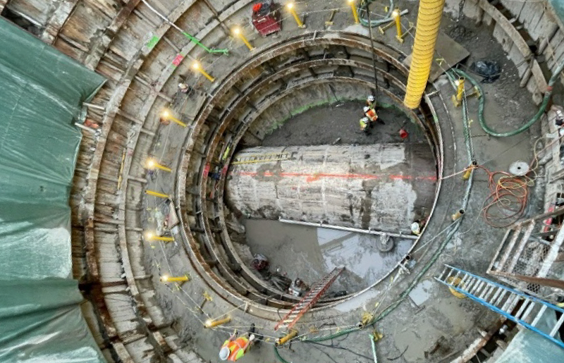 Deep Sewer Tunnel Repair Secant Pile Shaft
