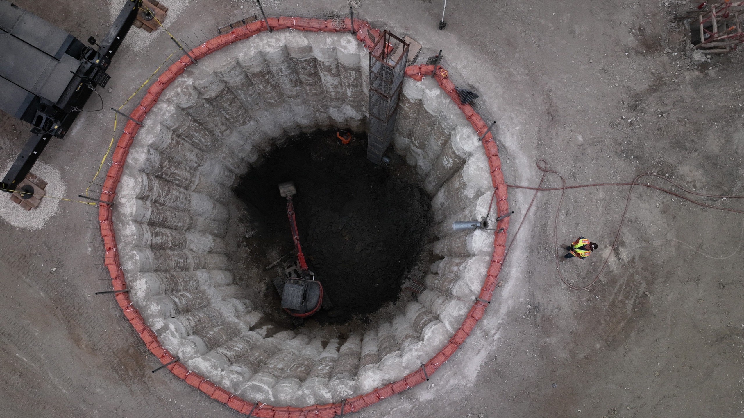 Launching Secant Pile Shaft Secant Pile Shaft
