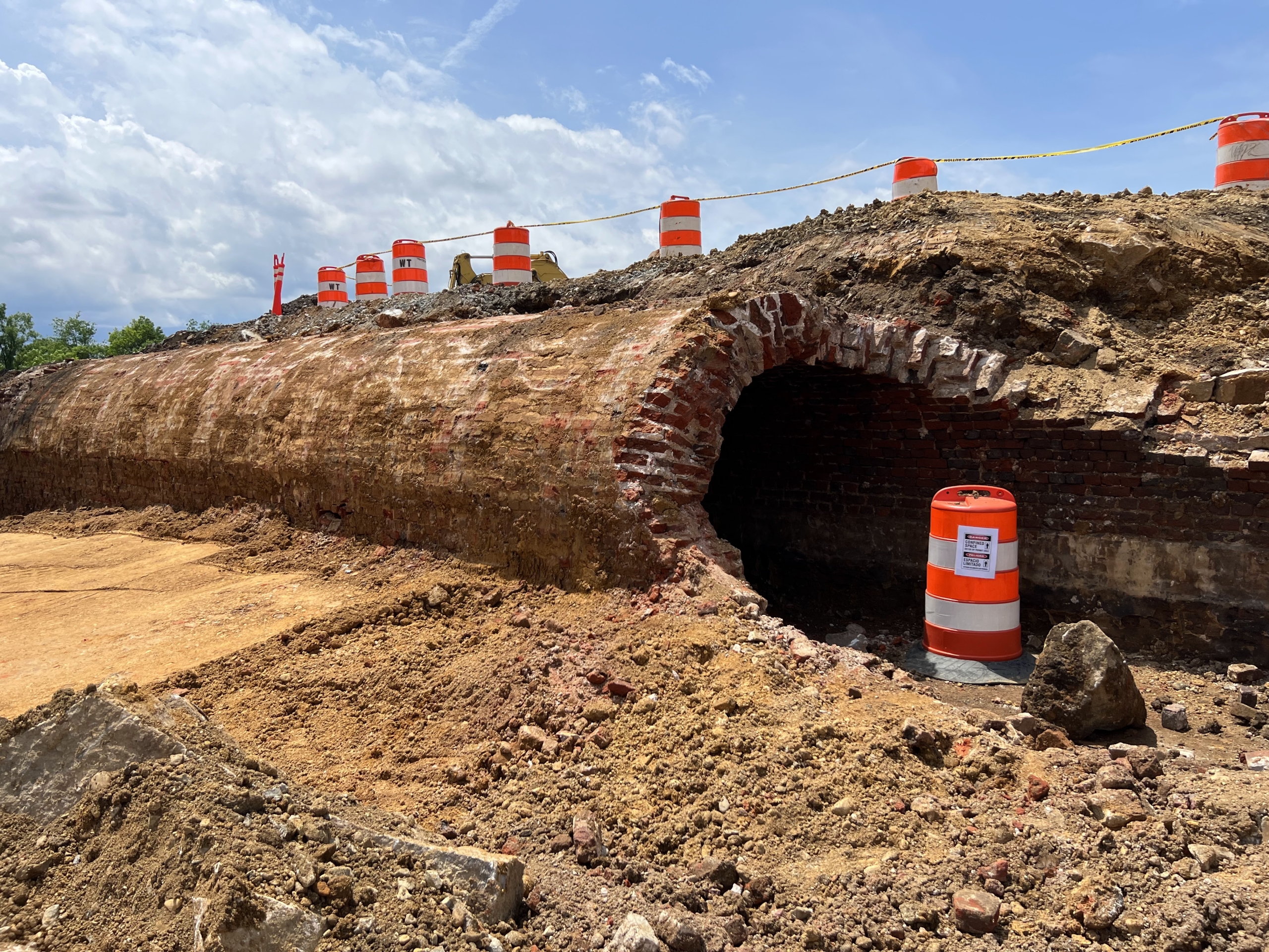 Existing buried brick tunnel within the excavation Excavation Support System