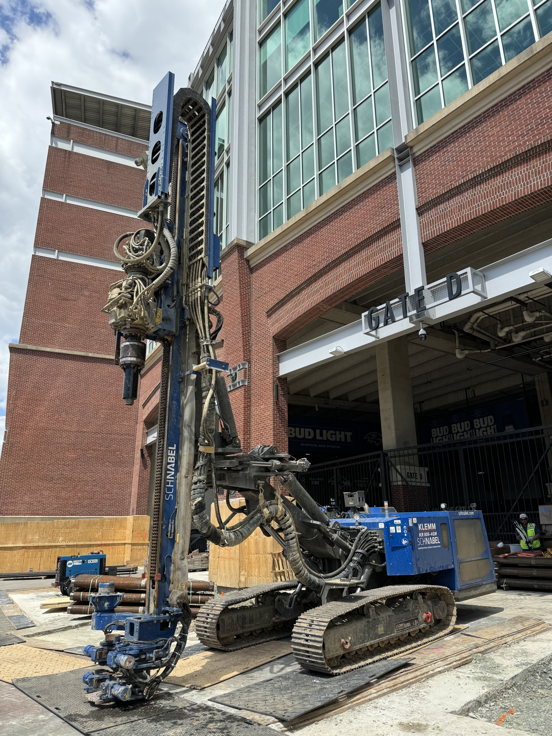 Upper Concourse Micro Piles South West Gate (Gate D)